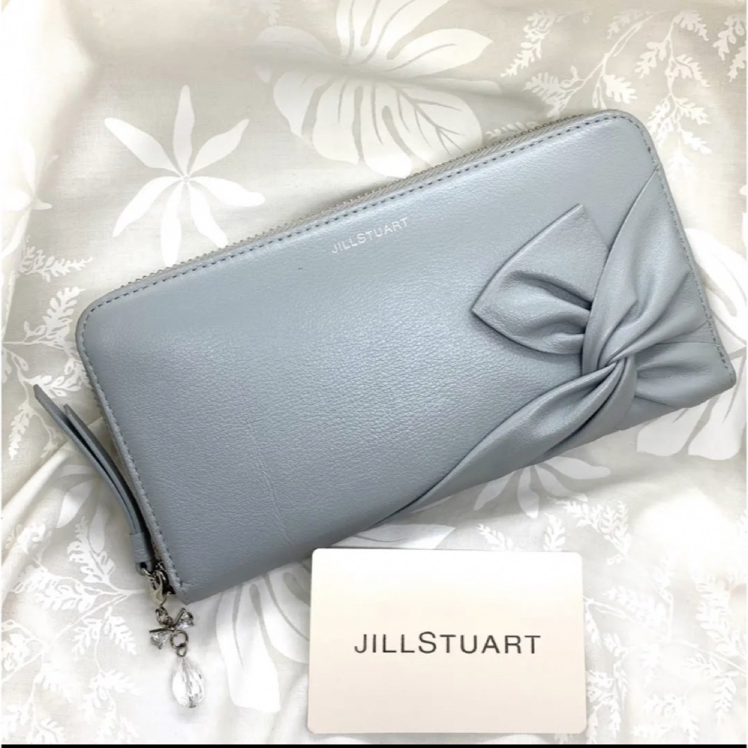 JILLSTUART(ジルスチュアート)の【新品】ジルスチュアート ラウンドファスナー長財布リボン アイスブルー レディースのファッション小物(財布)の商品写真