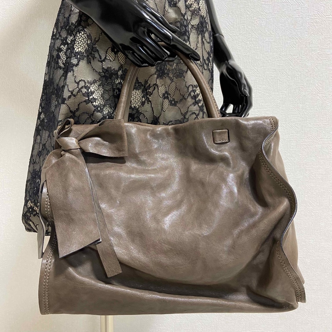 BARNEYS NEW YORK - ˚✧₊ ANDREA MABIANI リボン アイコンレザー