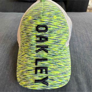 オークリー(Oakley)の【美品】Oakley ゴルフキャップ　オークリー(ウエア)