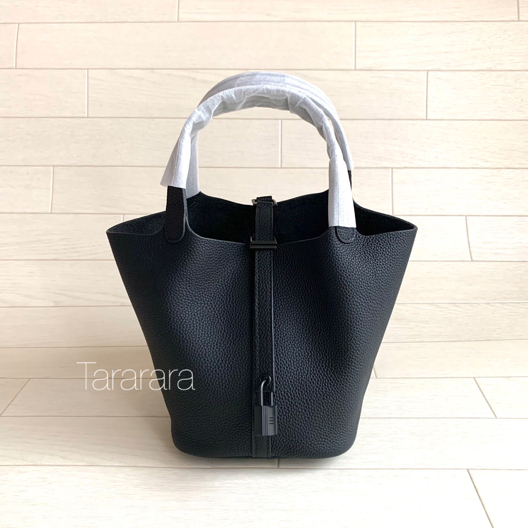 ●leather bucket bag Black S●本革 レディースのバッグ(トートバッグ)の商品写真