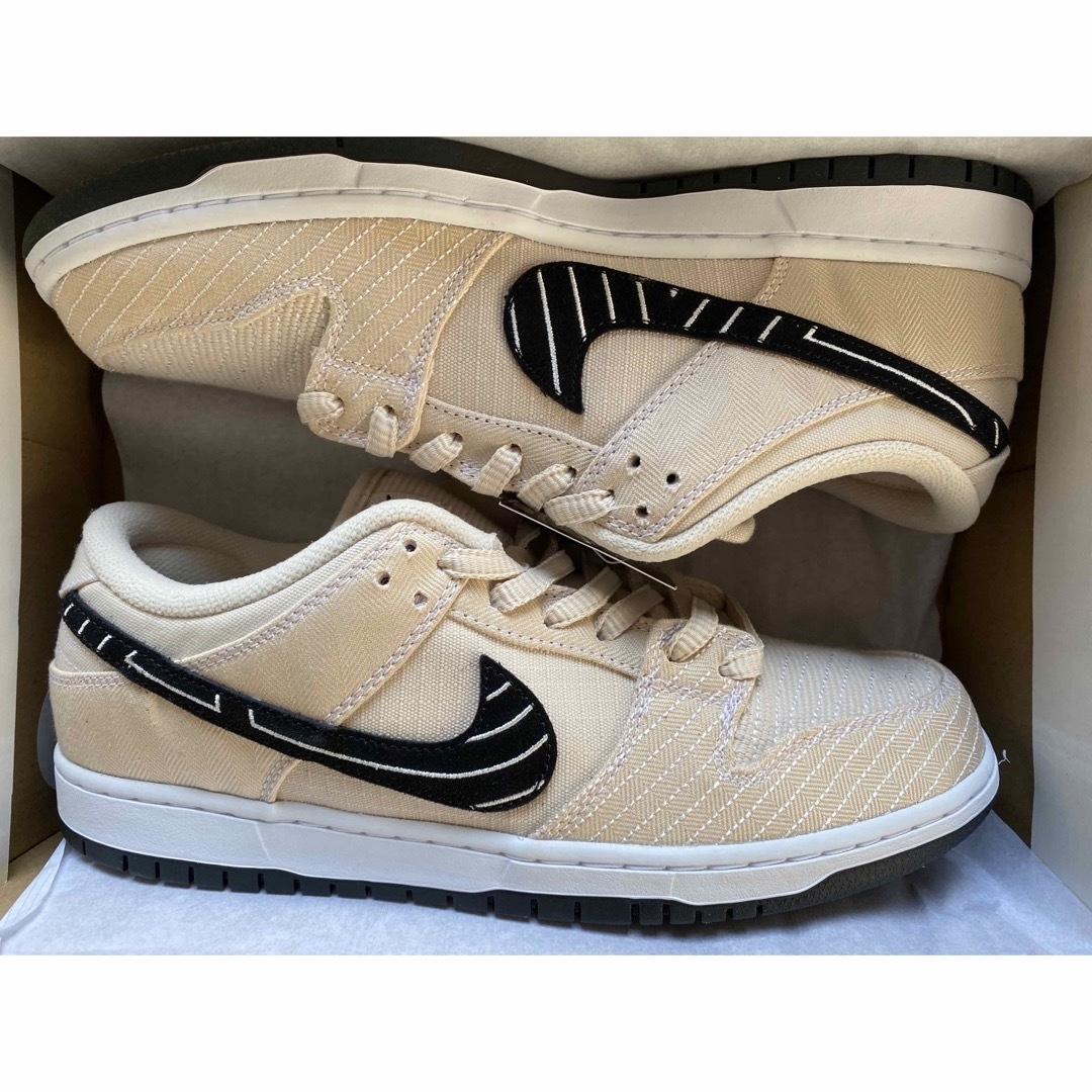 Albino & Preto × SB Dunk Low Pro QS