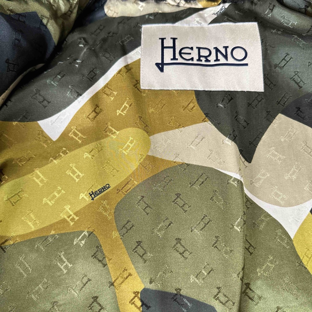 HERNO(ヘルノ)の【HERNO】ヘルノ エコファー ジレ  極美品 レディースのジャケット/アウター(毛皮/ファーコート)の商品写真