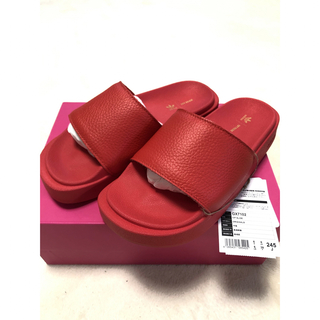 アディダス(adidas)のadidas IVP SLIDE  (サンダル)