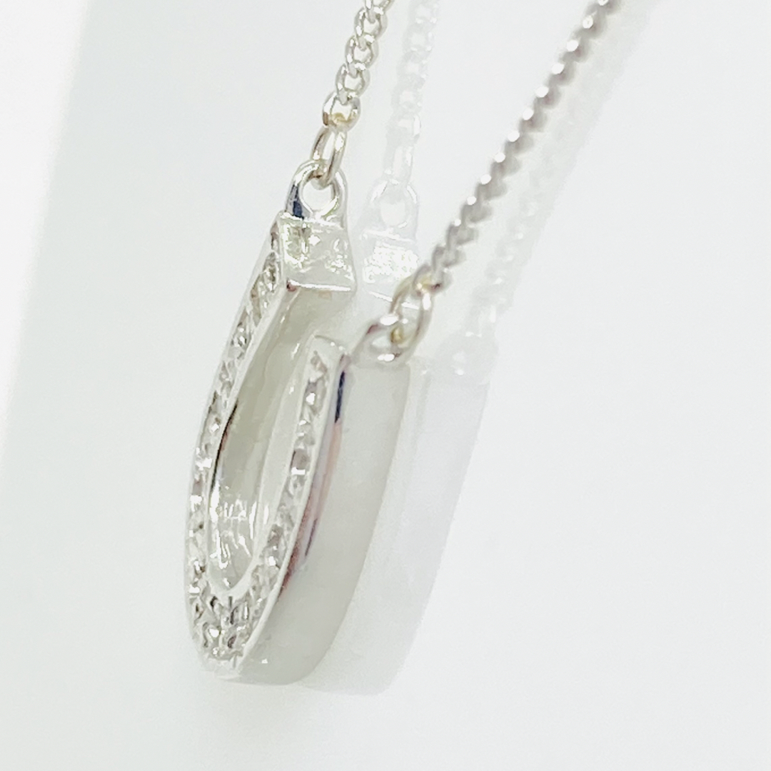 K14WG ダイヤモンド 馬蹄モチーフ ネックレス レディースのアクセサリー(ネックレス)の商品写真