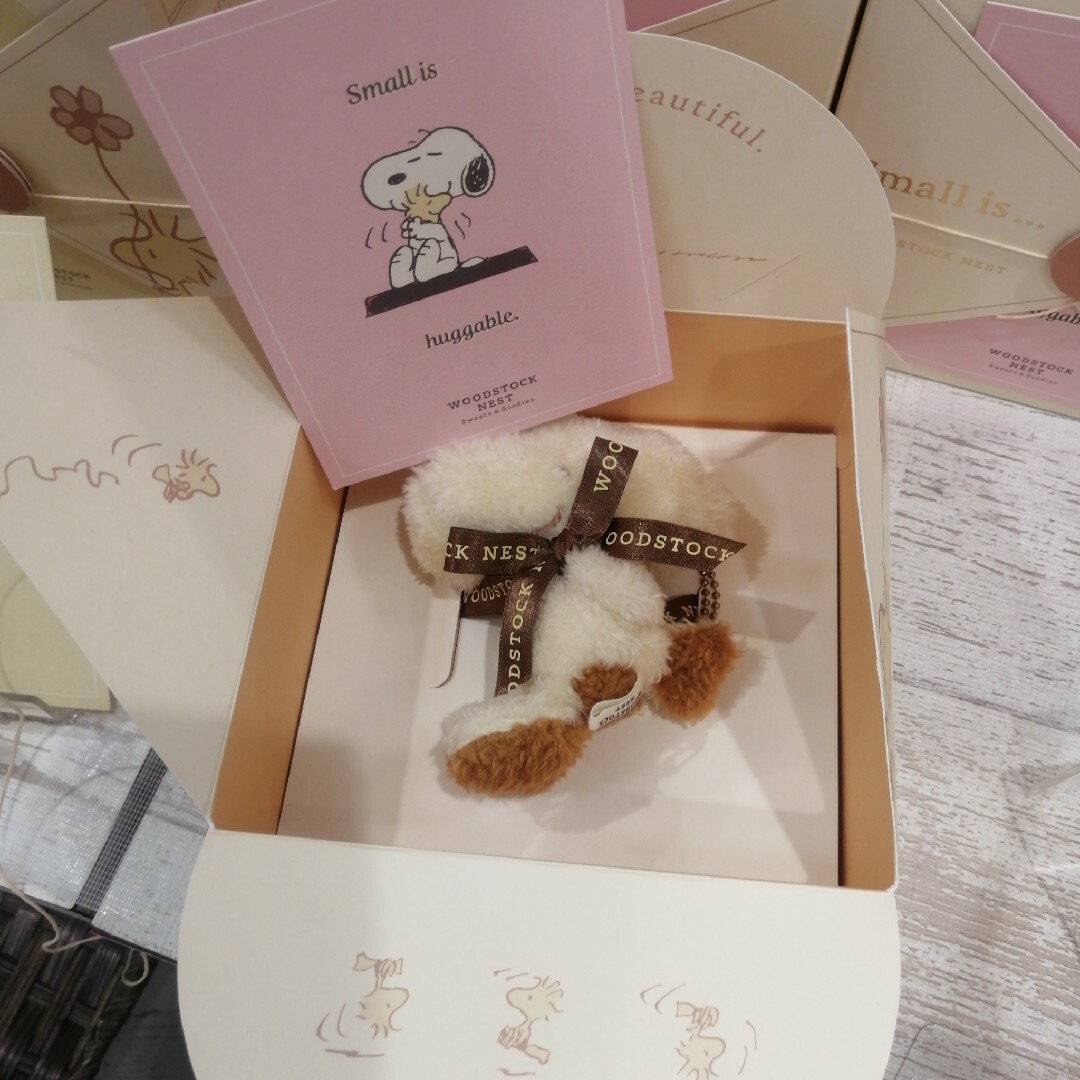 SNOOPY - ウッドストックネスト 限定品 ギフトマスコット ピンク