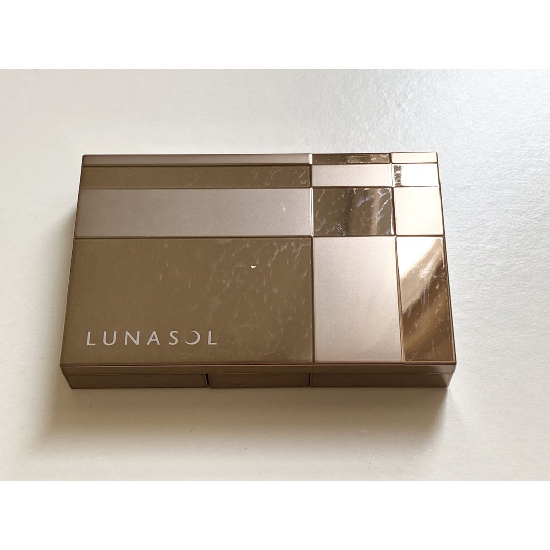 LUNASOL(ルナソル)のルナソル　スタイリングアイゾーンコンパクト01 コスメ/美容のベースメイク/化粧品(パウダーアイブロウ)の商品写真