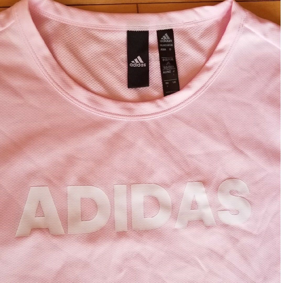 adidas(アディダス)のadidas  レディース  Tシャツ スポーツ/アウトドアのランニング(ウェア)の商品写真