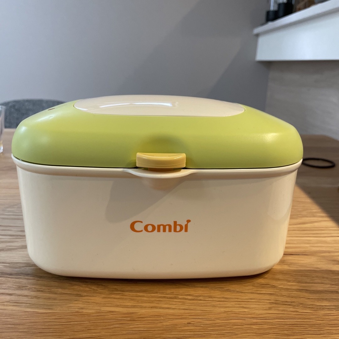 [未使用]Combi おしりふき温め器　クイックウォーマー キッズ/ベビー/マタニティのおむつ/トイレ用品(その他)の商品写真