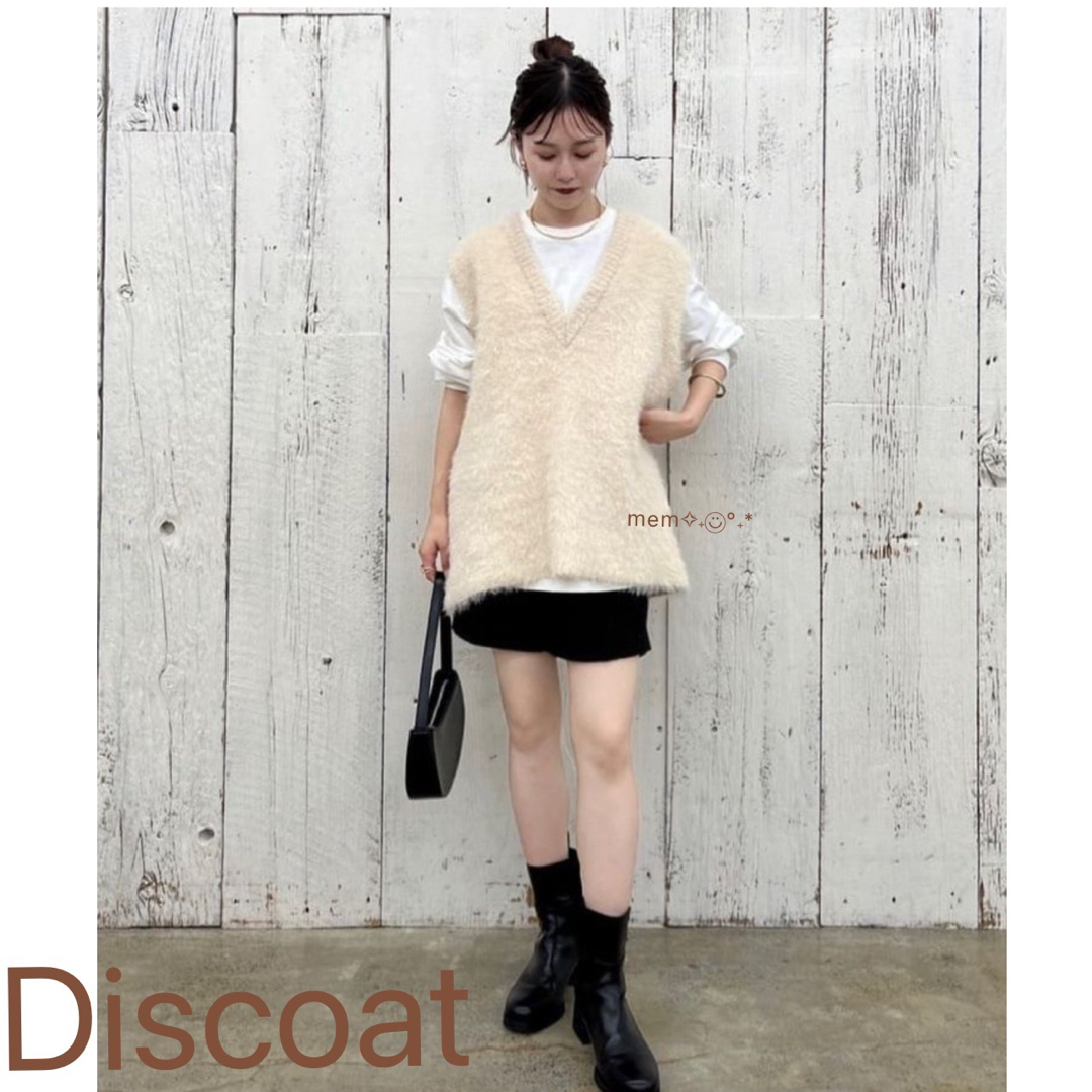 Discoat♡大人気♡ディスコート♡フェザーヤーンチュニックベスト♡アイボリー | フリマアプリ ラクマ