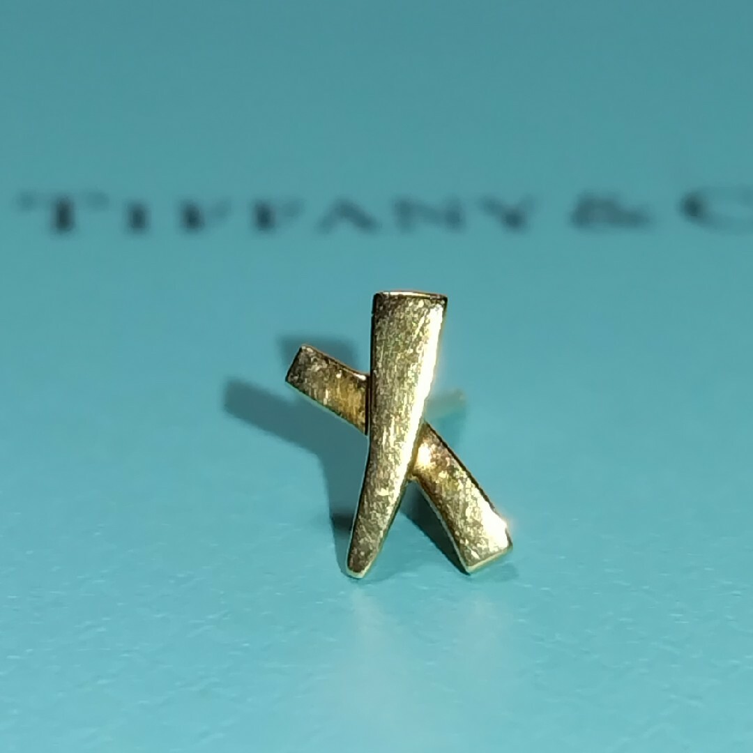 片耳のみ キャッチ無し TIFFANY ティファニー 750 キス ピアス-