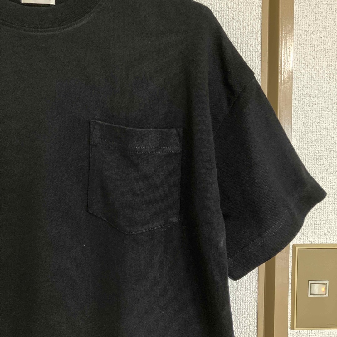 GU(ジーユー)のGU ポケット付き半袖Tシャツ　Mサイズ レディースのトップス(Tシャツ(半袖/袖なし))の商品写真