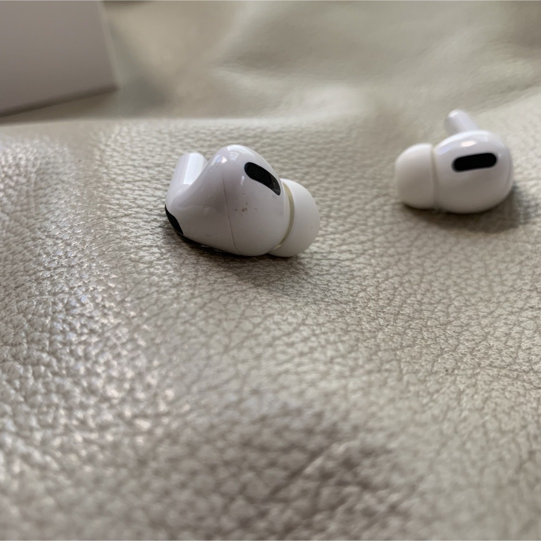 Apple - Apple AirPods Pro 第1世代 A2084 MWP22J/Aの通販 by MAT&KO's