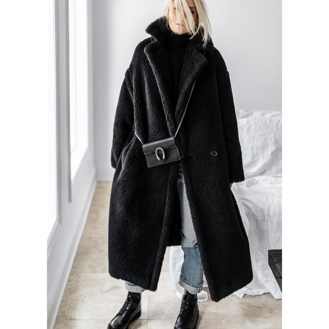 Max Mara(マックスマーラ)の新作 Max Mara TEDGIRL テディベア アイコン コート ブラック レディースのジャケット/アウター(毛皮/ファーコート)の商品写真