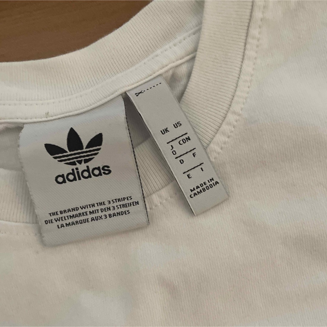 adidas(アディダス)のadidas ワンポイント ワッペン Tシャツ メンズのトップス(Tシャツ/カットソー(半袖/袖なし))の商品写真