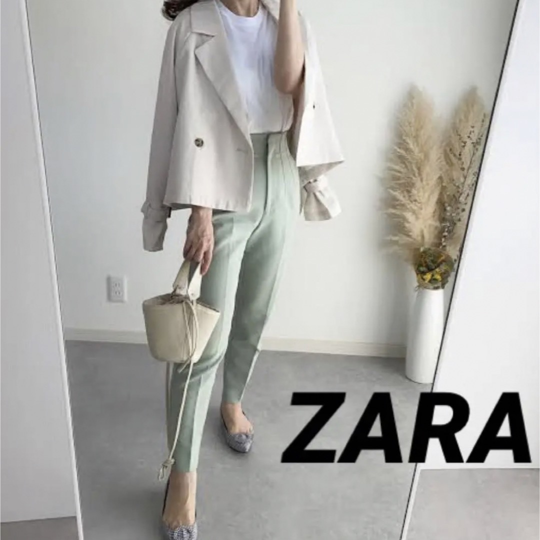 ZARA(ザラ)のZARA ハイウエストパンツ　ミントグリーン　XS レディースのパンツ(カジュアルパンツ)の商品写真