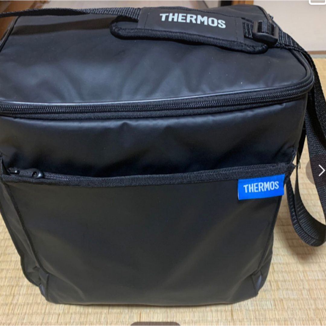 THERMOS(サーモス)のサーモス　保冷バック　美品 スポーツ/アウトドアのアウトドア(その他)の商品写真