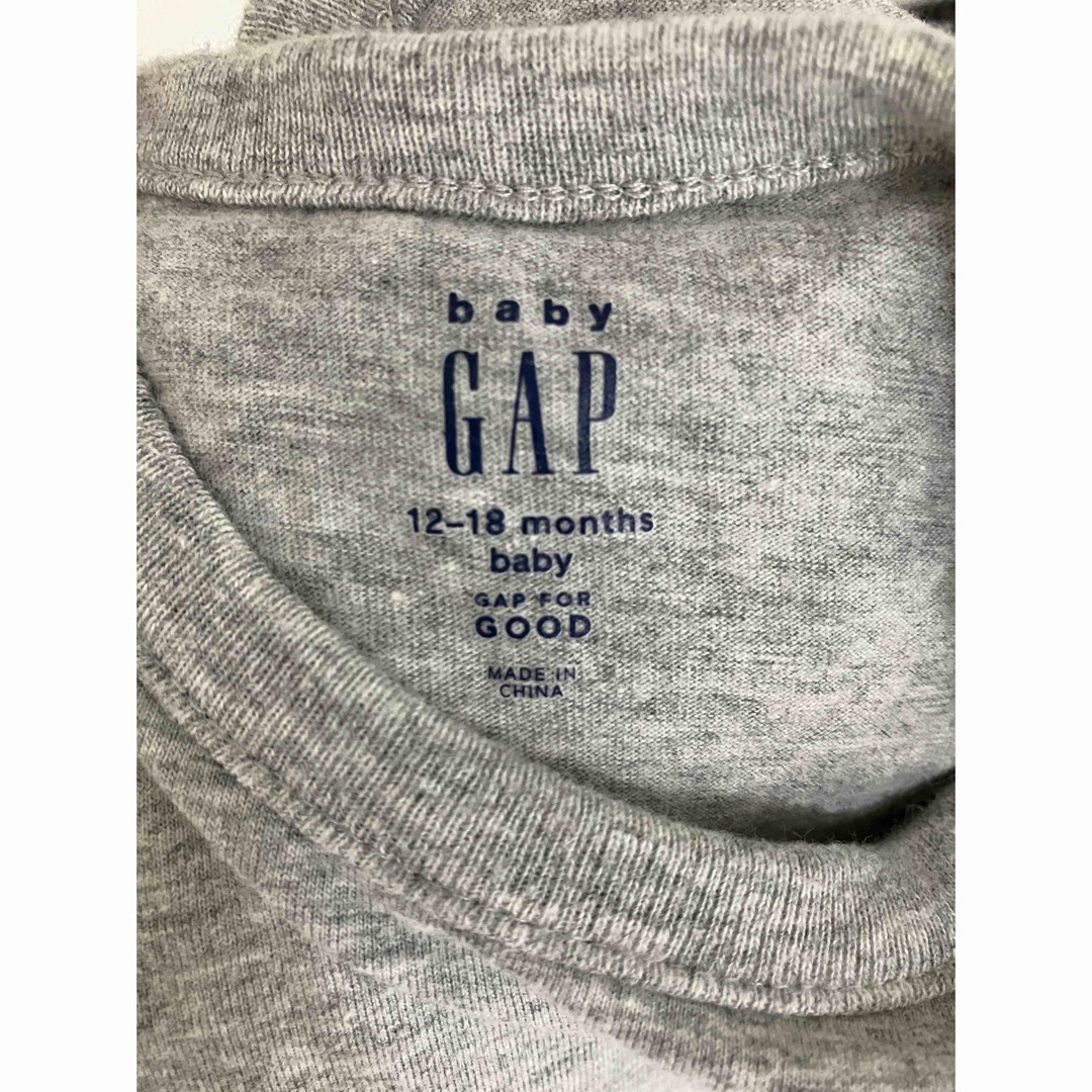 GAP(ギャップ)のbaby GAP 長袖ロンパース 新品未使用  2枚セット　最終値下げ‼️ キッズ/ベビー/マタニティのベビー服(~85cm)(ロンパース)の商品写真