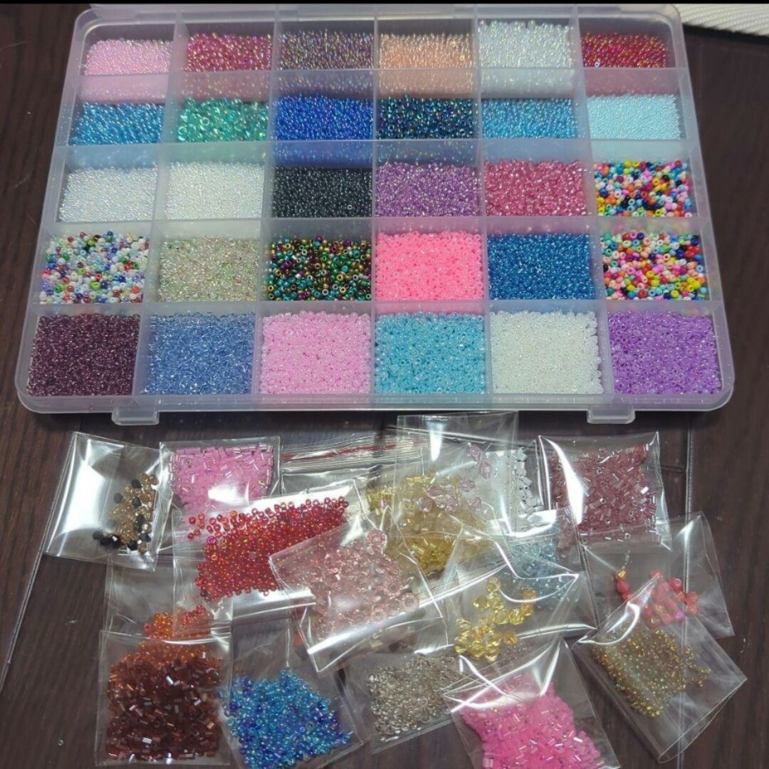 ビーズ まとめ売り セットの通販 by Hs shop|ラクマ ビーズまとめ