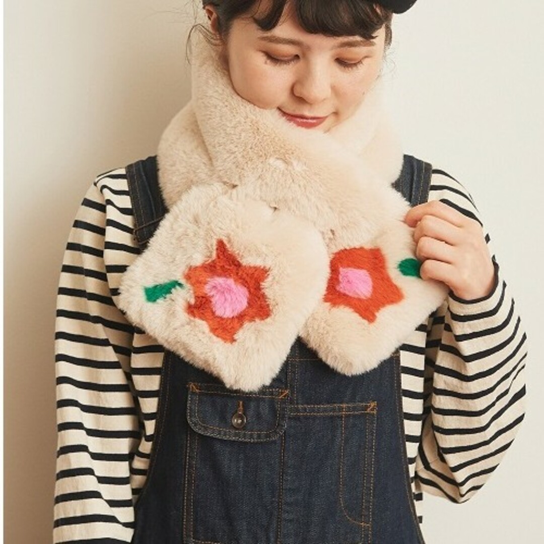 新品 CHILD WOMAN チャイルドウーマン フェイクファー花マフラー