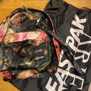 未使用 Aries × EASTPAK 花柄 バックパック リュック