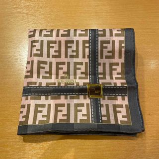 【FENDI】フェンディ ズッカ 大判ハンカチーフ　ハンカチ