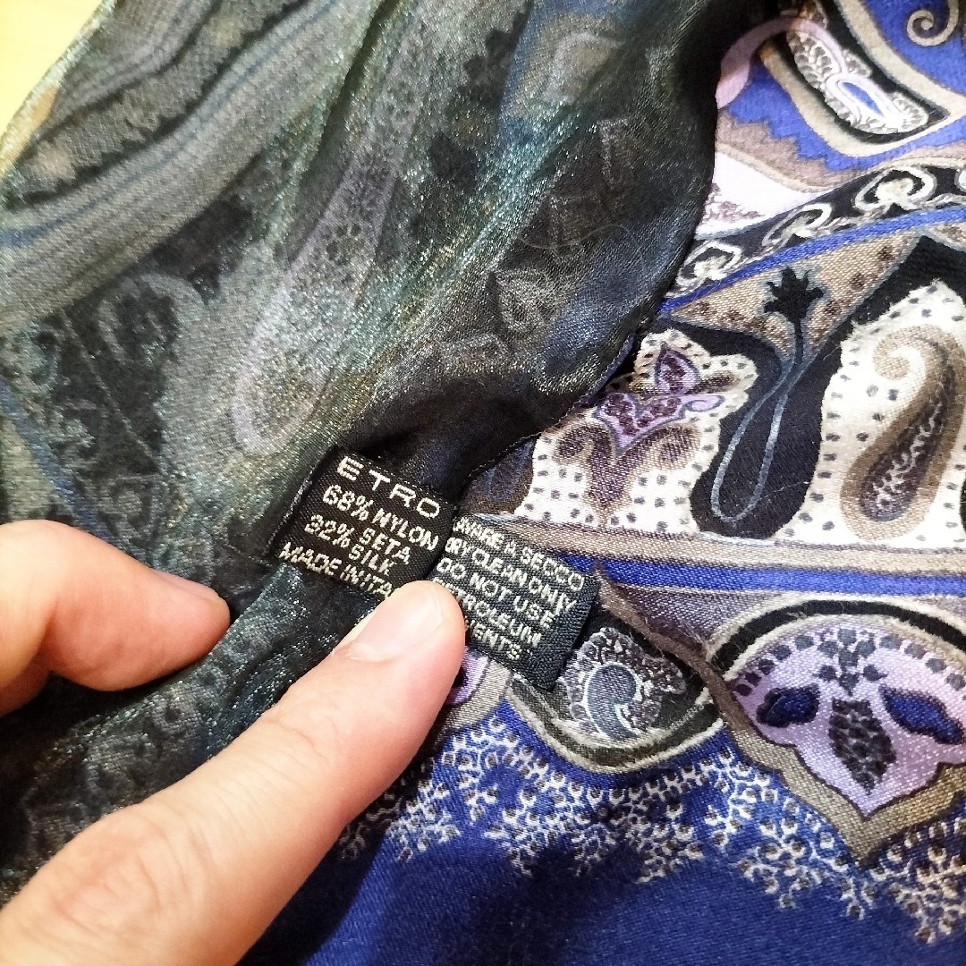 ETRO(エトロ)のETRO　エトロ　ナイロン　セタシルク　ペイズリー柄ストール メンズのファッション小物(ストール)の商品写真