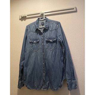 ギャップ(GAP)の《週末限定セール‼︎》GAP  ギャップ　秋服　デニムシャツ(シャツ/ブラウス(長袖/七分))