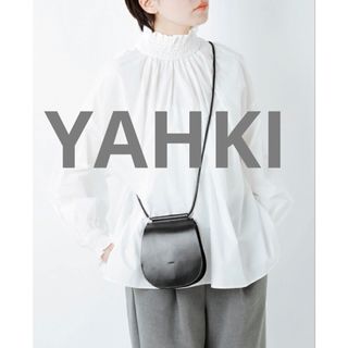 ヤーキ(YAHKI)のYAHKI ヤーキ ダブルフェイス レザー ショルダーバッグ　ブラック　(ショルダーバッグ)