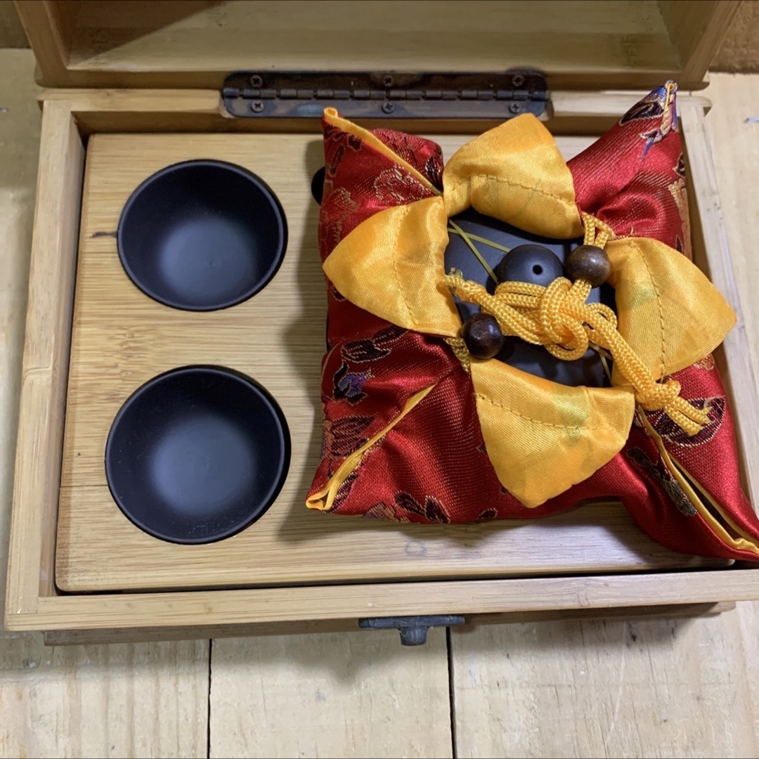 中国 茶器 急須 茶杯(湯呑み)木箱入りの通販 by chell|ラクマ