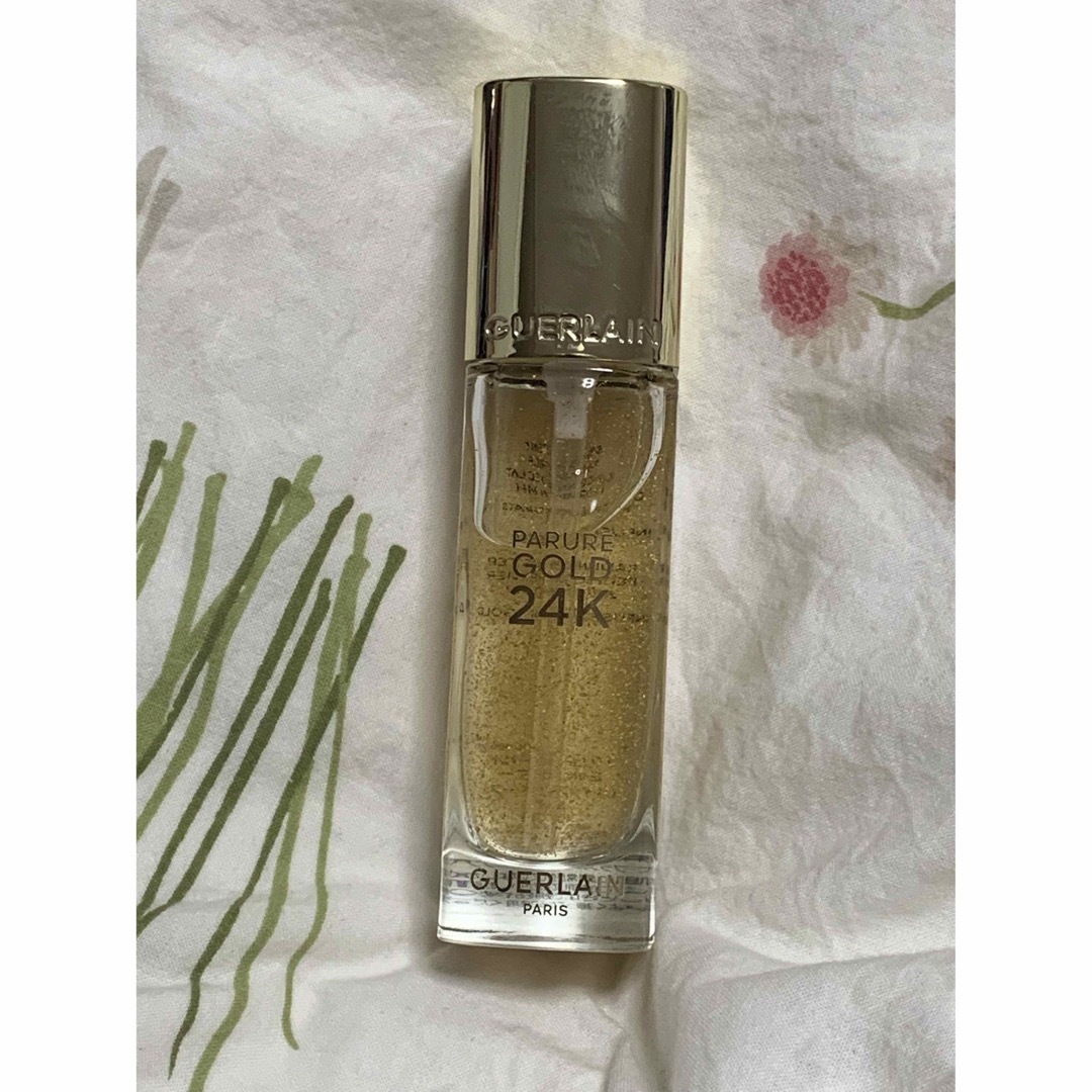 GUERLAIN(ゲラン)のゲラン パリュールゴールド24Kプライマー コスメ/美容のベースメイク/化粧品(化粧下地)の商品写真