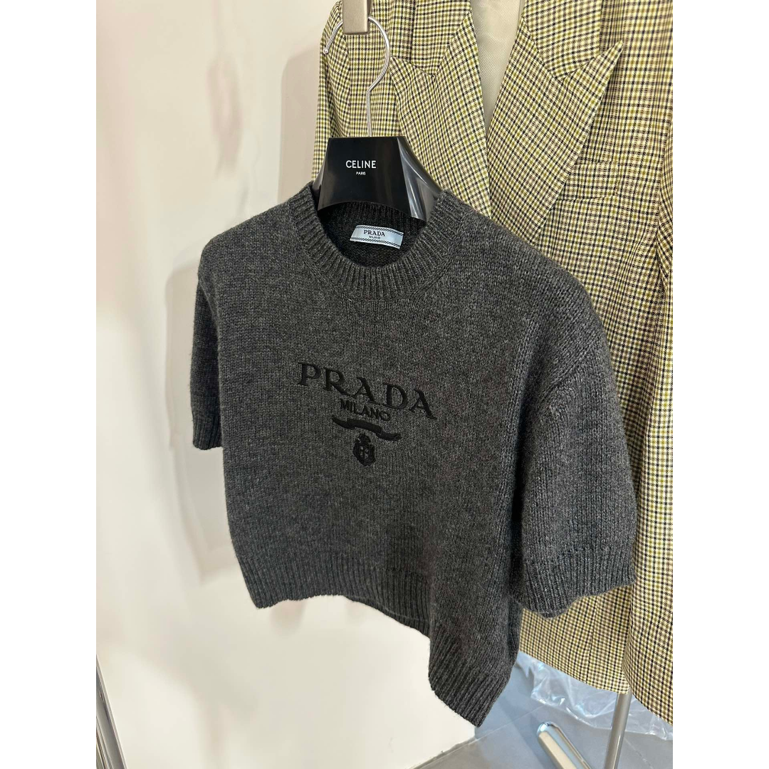 PRADA☆ロゴ クロップ パススリーブ ウール ニット 商品の状態 