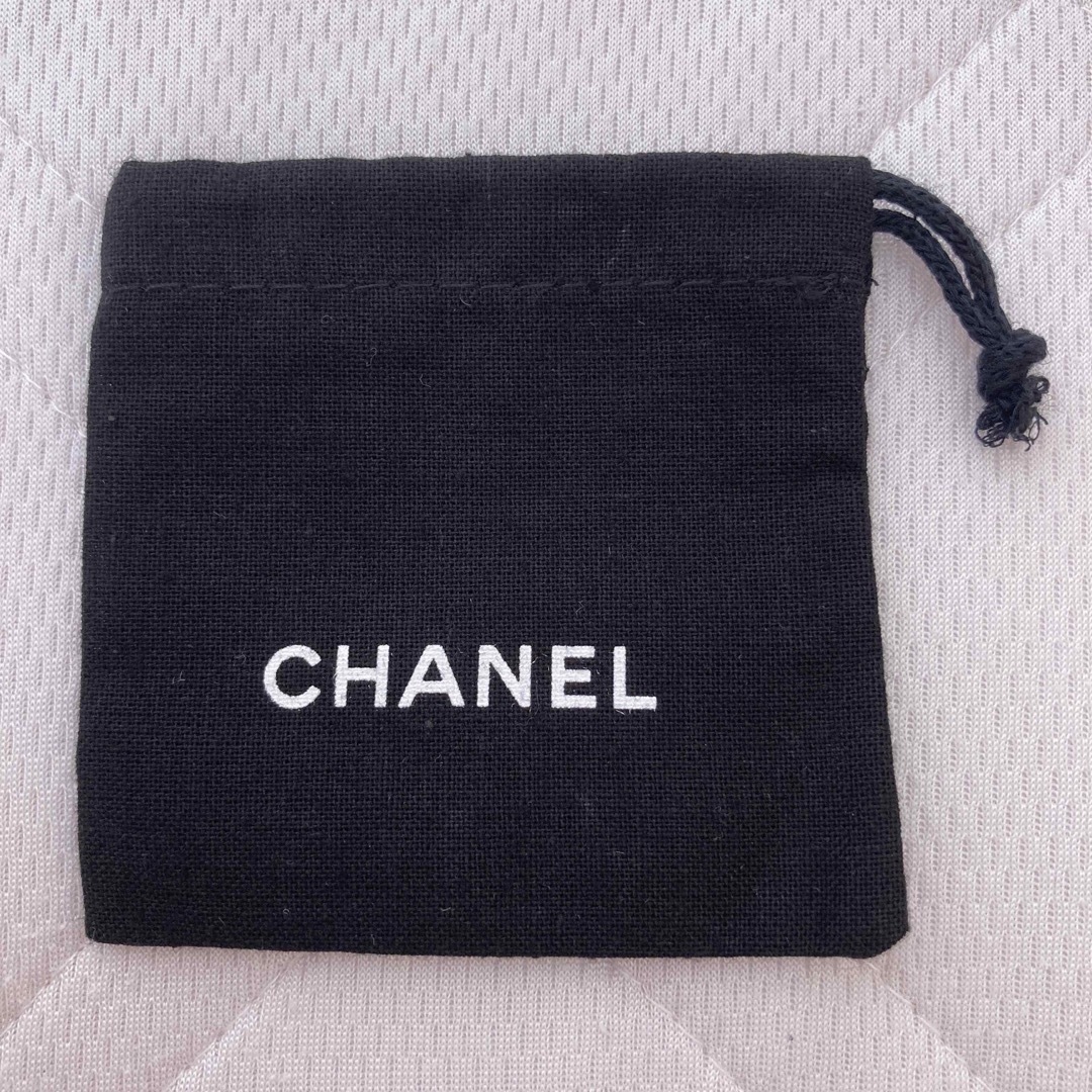 CHANEL(シャネル)のCHANEL 保存袋 レディースのバッグ(ショップ袋)の商品写真