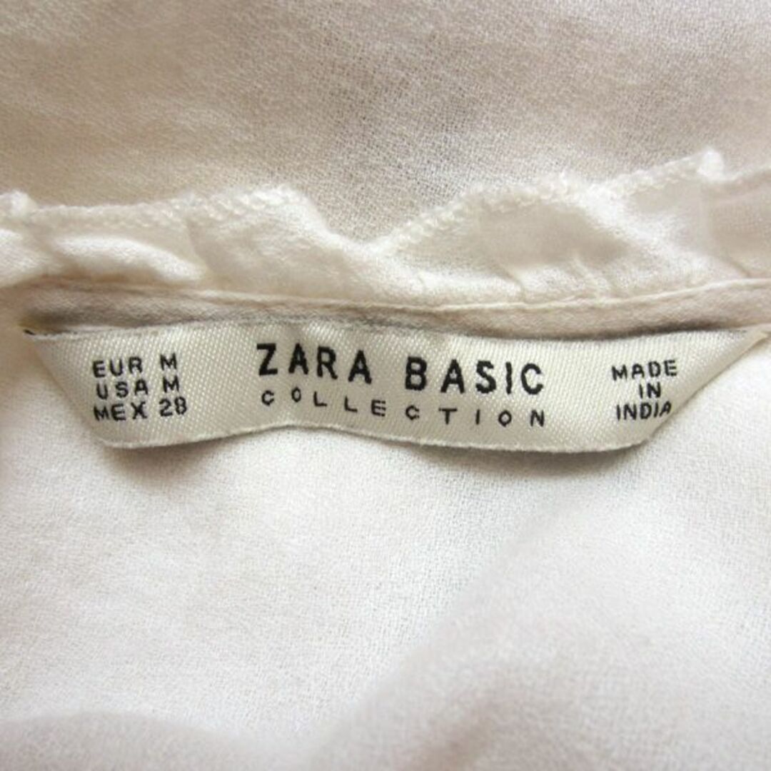 ZARA(ザラ)の美品　ザラ　ZARA　刺繍入り　ショート丈カットソー　白 レディースのトップス(カーディガン)の商品写真