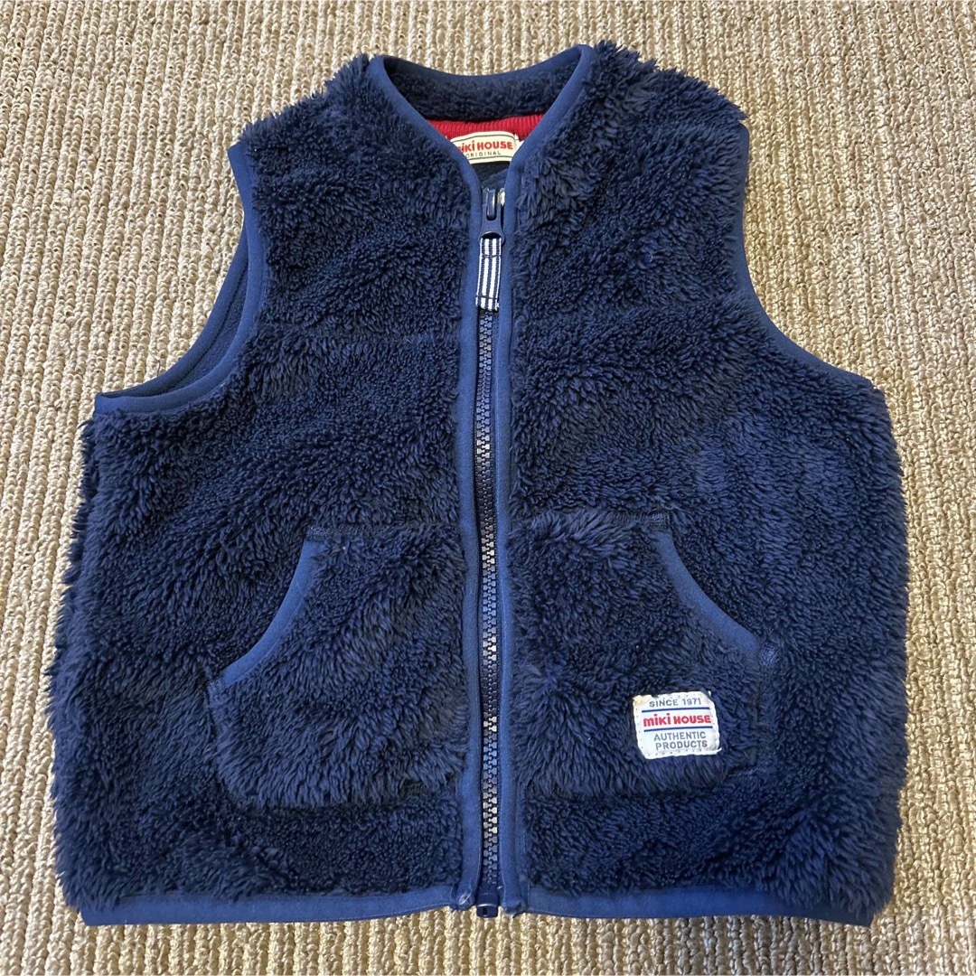 mikihouse(ミキハウス)のMIKIHOUSE☆ボア ベスト キッズ/ベビー/マタニティのキッズ服男の子用(90cm~)(ジャケット/上着)の商品写真