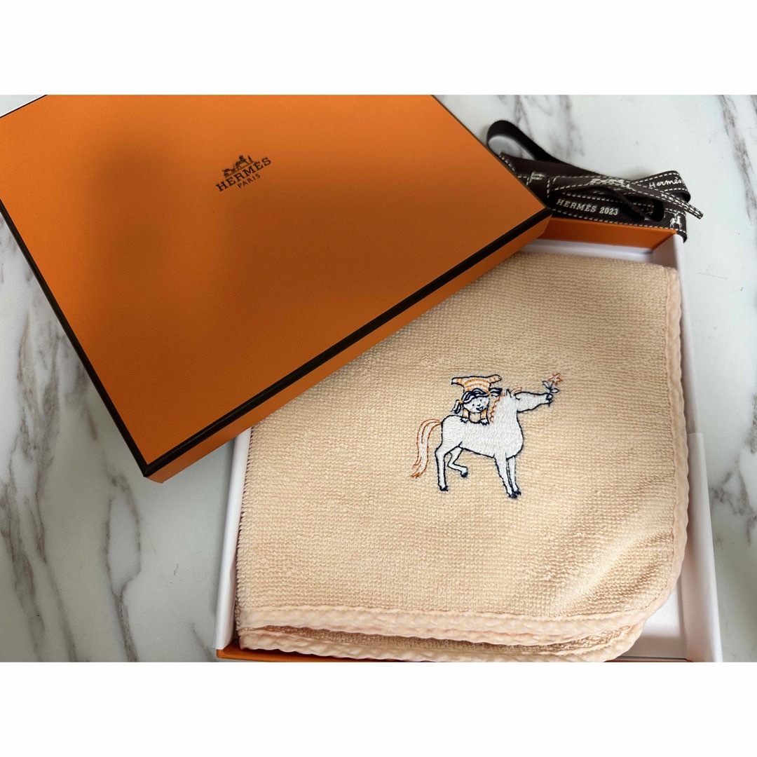 エルメス タオル ハンカチ カレ カブリオル ビスキュイ ベイビー 新品-