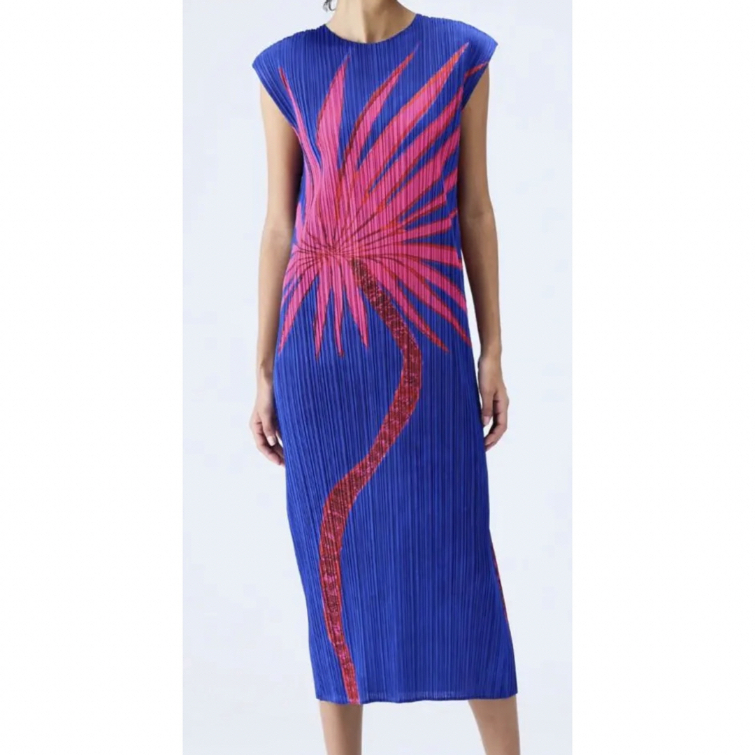 PLEATS PLEASE ISSEY MIYAKE - 2023 8月イッセイミヤケプリーツ