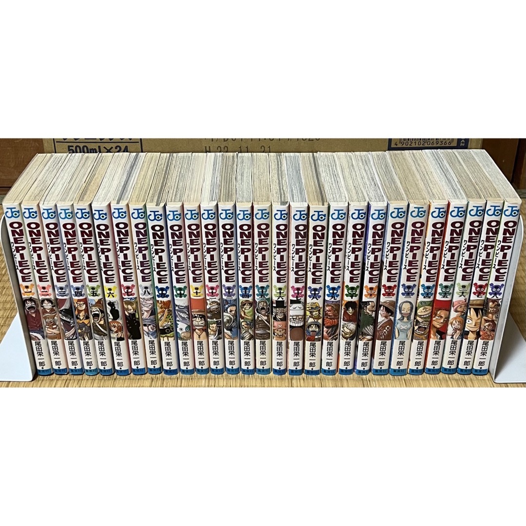 【28.29日限定セール！】【良品多数】ONE PIECE 全106巻 エンタメ/ホビーの漫画(全巻セット)の商品写真