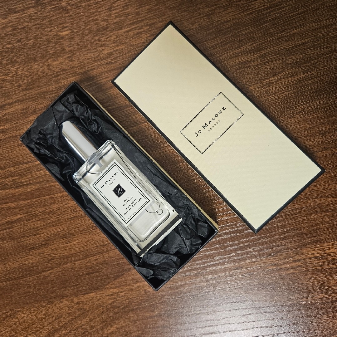 Jo Malone(ジョーマローン)のJo Maloneジョーマローン ヘアミスト30ml　ワイルドブルーベル コスメ/美容のヘアケア/スタイリング(ヘアウォーター/ヘアミスト)の商品写真