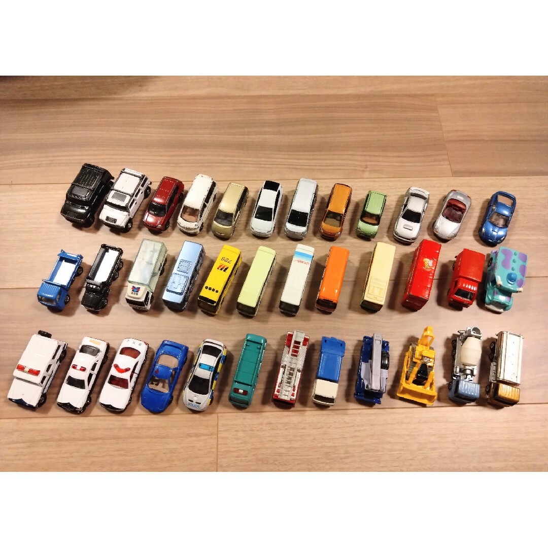トミカ 高速道路にぎやかドライブ +ミニカー36台セット