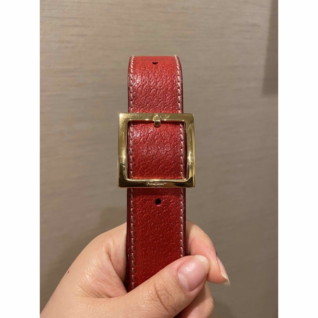 FERRAGAMO サルヴァトーレフェラガモ レッドレザー ワンショルダーバッグ