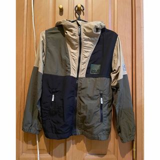 ジャックウルフスキン(Jack Wolfskin)のジャックウルフスキン　キッズパーカー(ジャケット/上着)