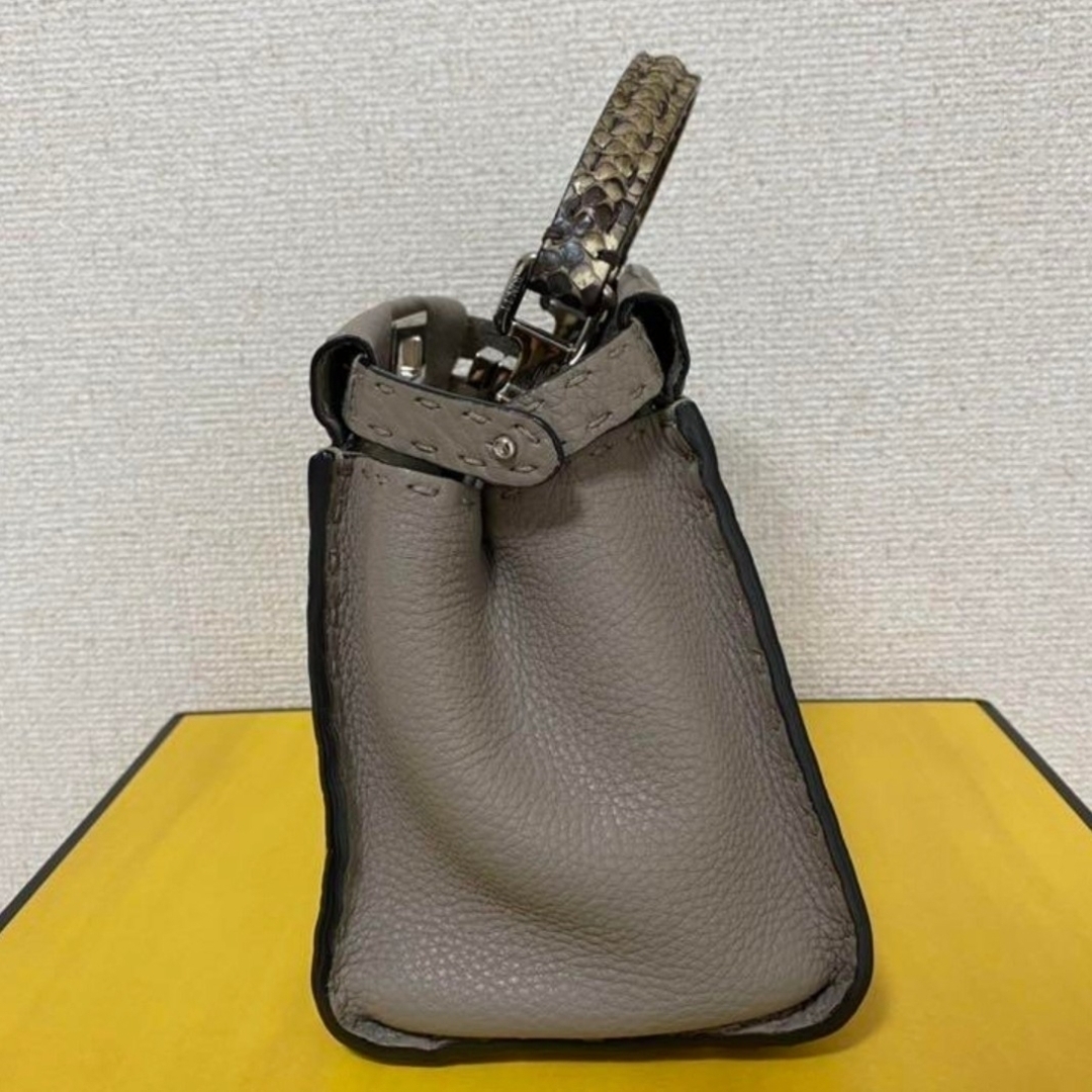 FENDI - フェンディ ピーカブーミニ セレリア ラッピー付きの通販 by