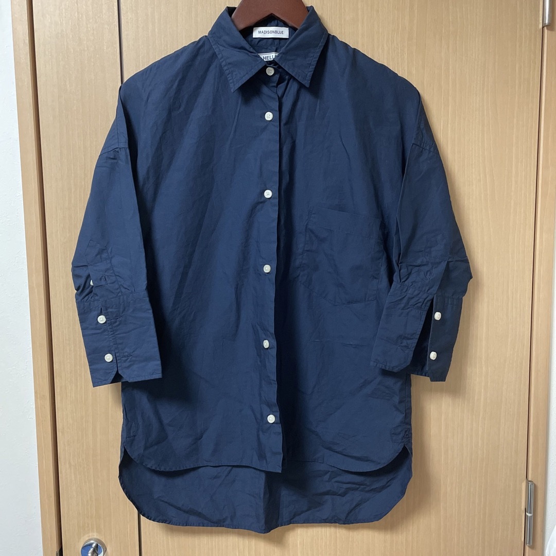 MADISONBLUE(マディソンブルー)のMADISONBLUE シャツ レディースのトップス(シャツ/ブラウス(長袖/七分))の商品写真