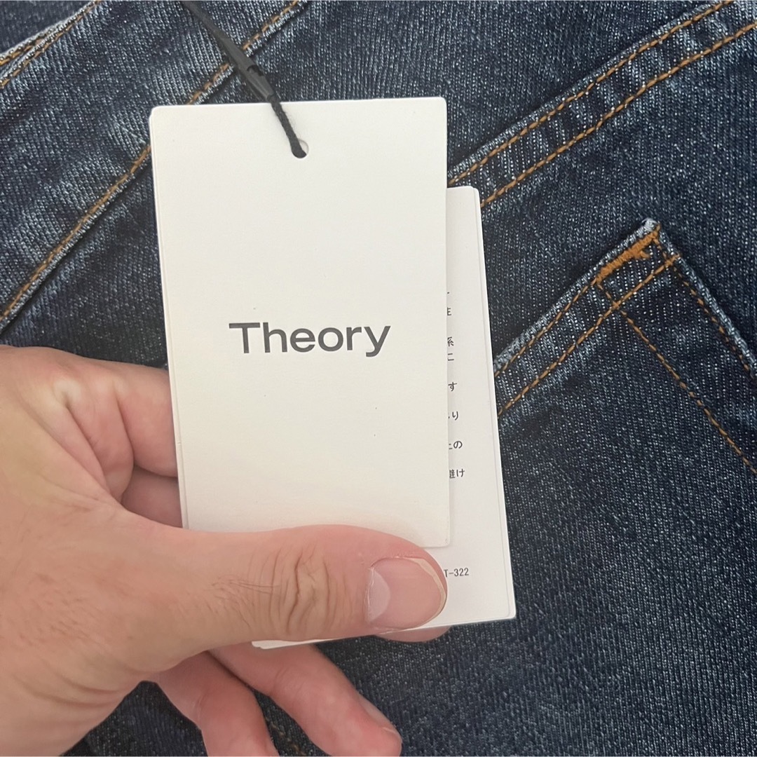 theory(セオリー)の☆新品未使用☆ theory デニム　ジーンズ　ボトムス　男性用　ブルー メンズのパンツ(デニム/ジーンズ)の商品写真