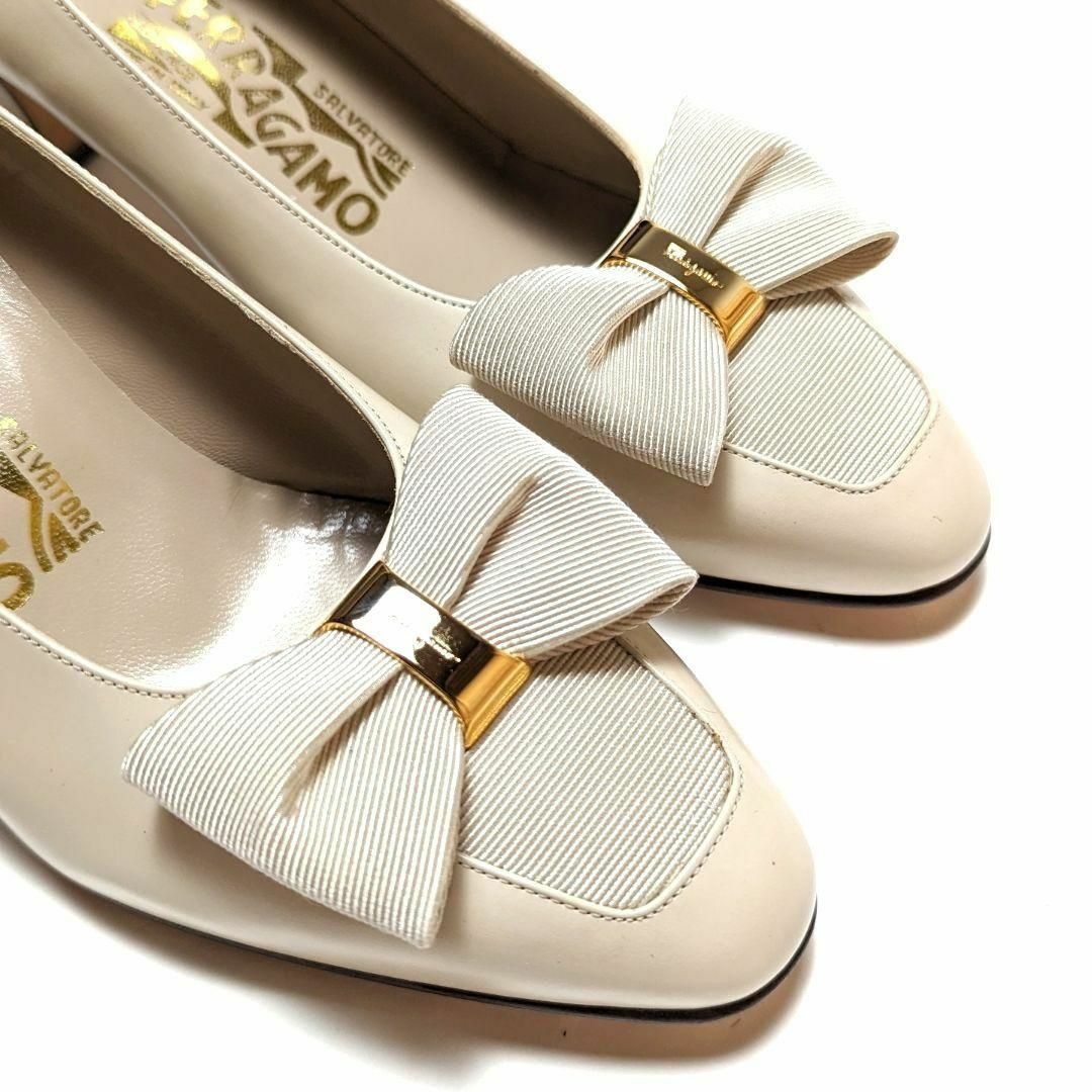 Salvatore Ferragamo - 未使用さん♥フェラガモFerragamo リボン