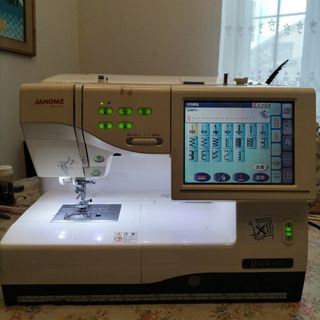 ジャノメ刺しゅうミシン セシオ11500-