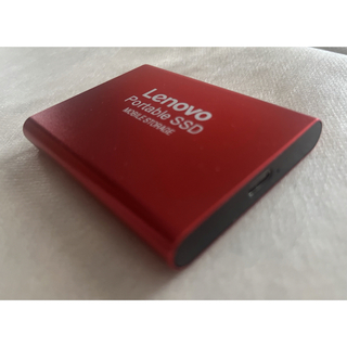 レノボ(Lenovo)の外付けSSD lenovo製 2TB 赤(PC周辺機器)