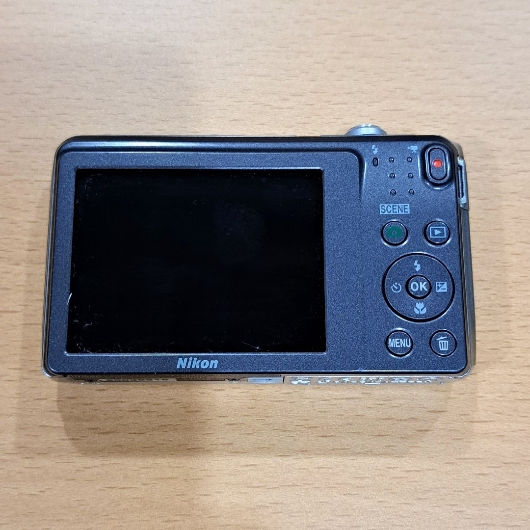 Nikon デジタルカメラ COOLPIX S3700 (シルバー)