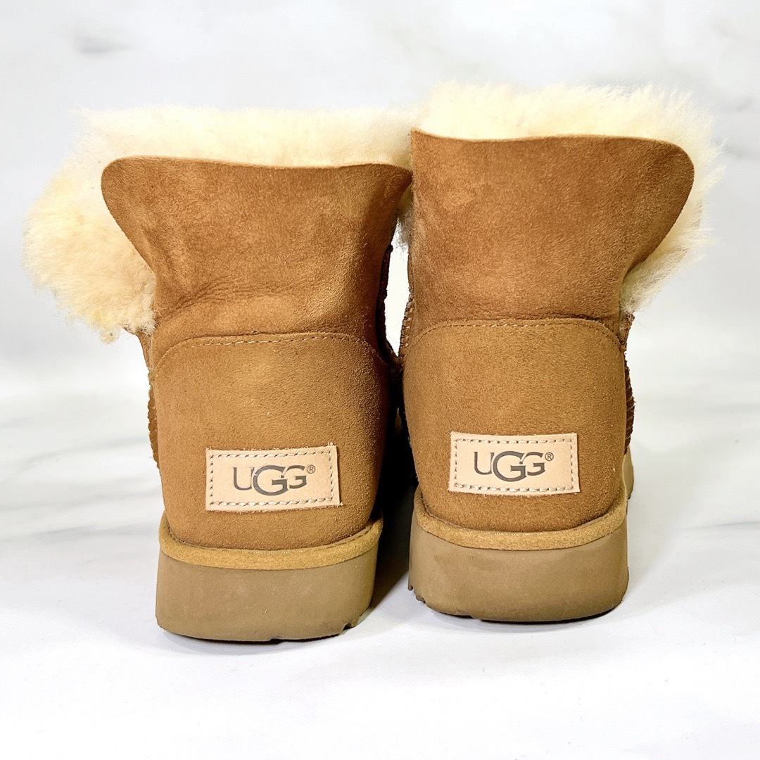 UGG W CLASSIC MINI FLUFF 新品未着用