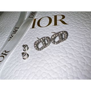 Christian Dior アクセサリー ピアス ロゴピアス シルバーカラー